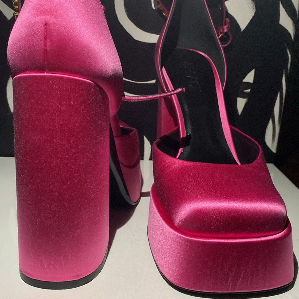Versace platforms Size 41; Never worn